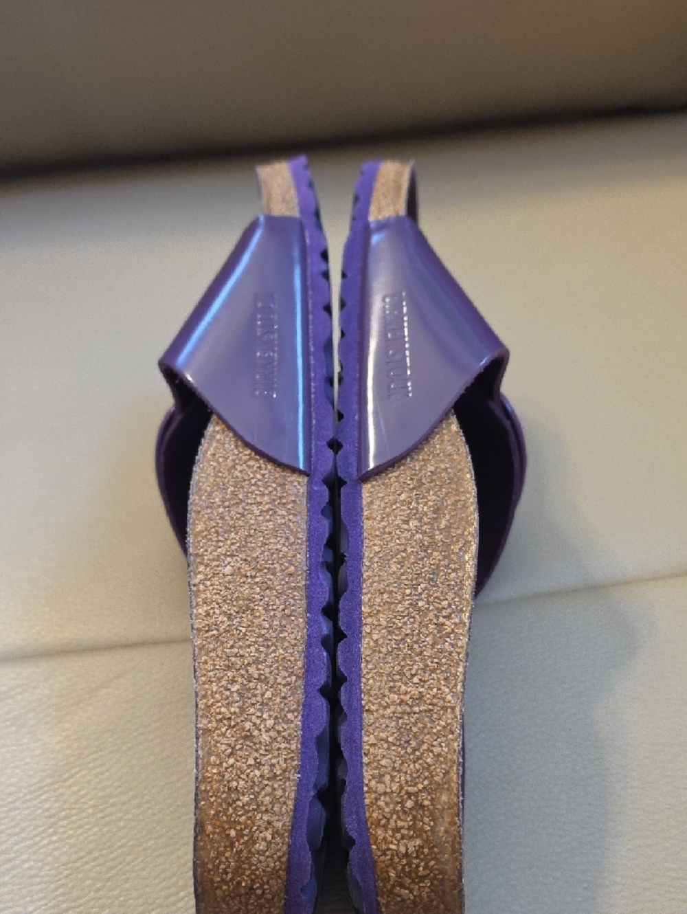 Birkenstock Madrid Big Buckle in a high-shine, Purple Dustk Or Açai, 9, Preowned - Picture 8 of 11